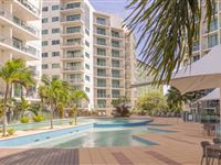 Mantra-Trilogy-pool-4